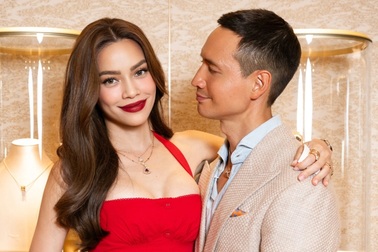 Kim Lý: "Hồ Ngọc Hà chăm con giỏi nhất gia đình"