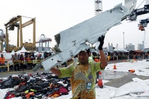 Máy bay Lion Air có thể đã lao xuống biển với tốc độ 1.000km/h