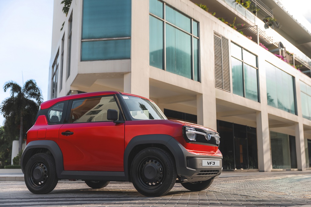 VinFast bàn giao hơn 20.000 ô tô trong tháng 10 - 1