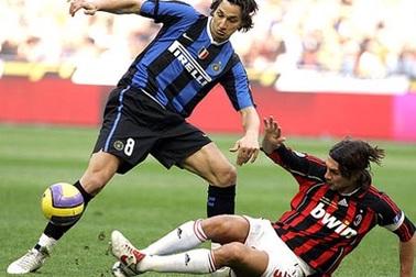 Milan - Inter: Chìa khóa hàng tiền vệ