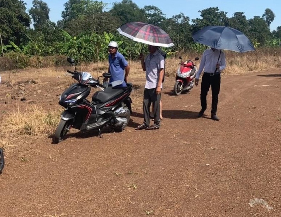 Môi giới nhà đất chật vật kiếm tiền lo Tết - 2 Môi giới nhà đất chật vật kiếm tiền lo Tết - 2
