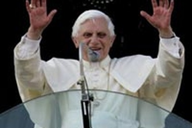 Vatican và Israel lời qua tiếng lại 