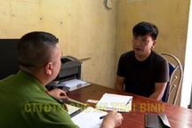 Khởi tố thầy dạy lái chặn đường, xịt hơi cay vào tài xế ô tô