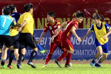 VFF sẽ có án phạt nặng sau màn loạn đả ở sân Thống Nhất