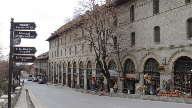 Vẻ đẹp ấn tượng của Azerbaijan - viên ngọc trên giao điểm Á - Âu - 18 Vẻ đẹp ấn tượng của Azerbaijan - viên ngọc trên giao điểm Á - Âu - 18