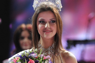 Hoa hậu Nga thăm Việt Nam