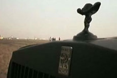 Một chiếc Rolls-Royce lạ