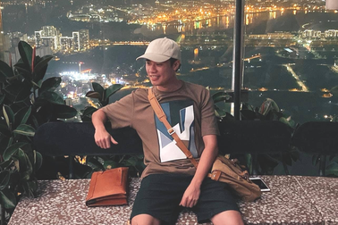 Cha đẻ "Flex đến hơi thở cuối cùng" khẳng định sẽ không bán nhóm