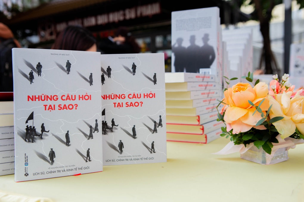 Tác giả Việt sinh năm 1999 ra mắt sách về lịch sử, chính trị - 2 Tác giả Việt sinh năm 1999 ra mắt sách về lịch sử, chính trị - 2