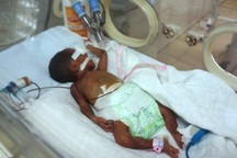 Vụ trẻ sơ sinh bị tiên lượng tử vong: Cháu bé được chuyển viện điều trị