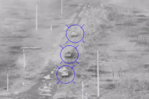 Pháo binh Nga tập kích, phá hủy đoàn xe quân sự Ukraine