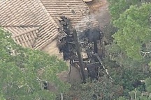 Trực thăng lao xuống nhà khách tại Mỹ