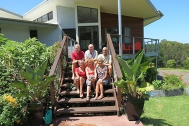 6 người bạn về quê xây nhà sống chung, an hưởng tuổi già