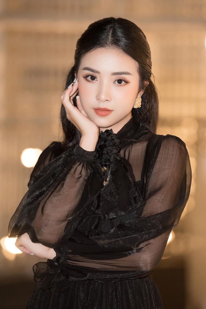 HOT: Á hậu Thuý An được bạn trai cầu hôn lãng mạn sau 3 năm hẹn hò kín tiếng - Ảnh 6. HOT: Á hậu Thuý An được bạn trai cầu hôn lãng mạn sau 3 năm hẹn hò kín tiếng - Ảnh 6.