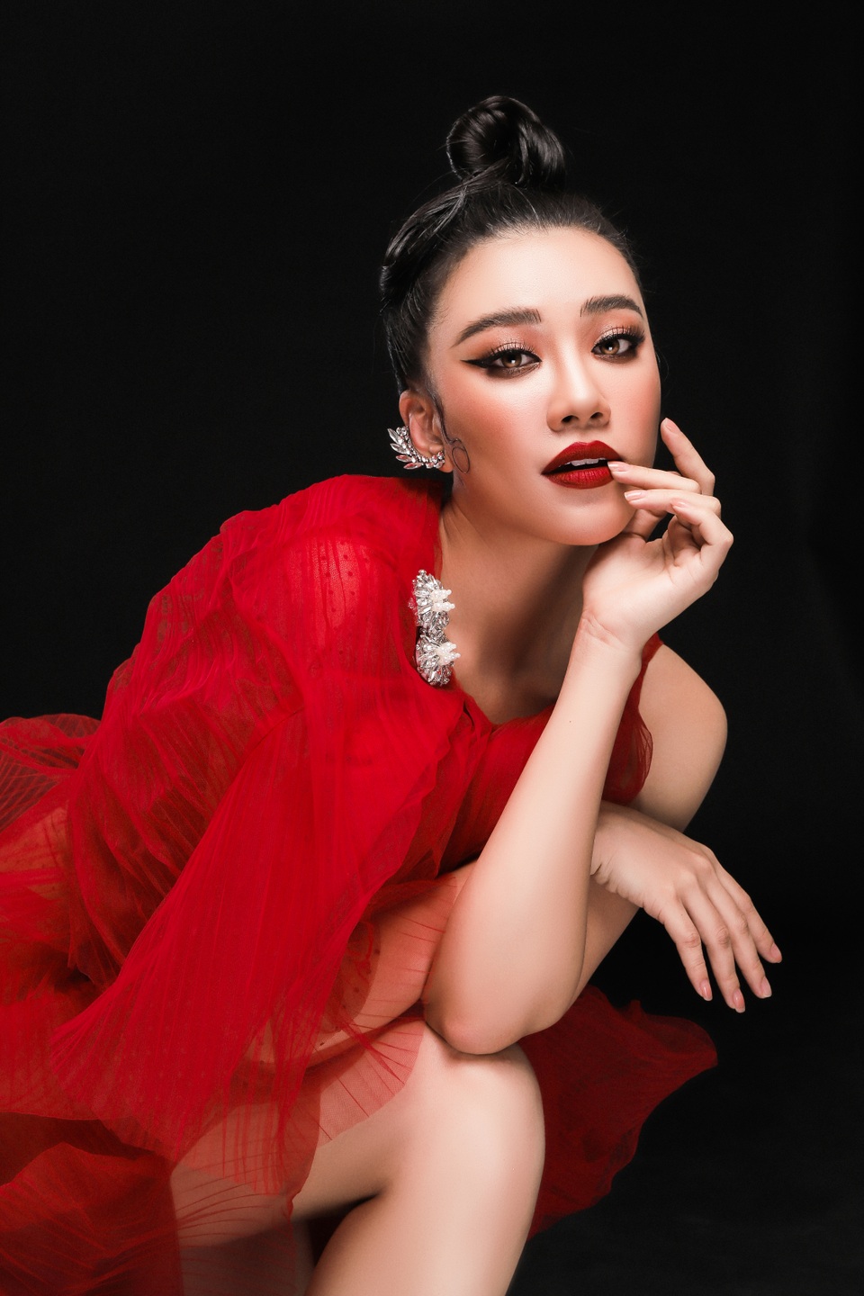 Đời tư 3 mỹ nhân đẹp nhất Hoa hậu Hoàn vũ Việt Nam 2019 bây giờ ra sao? - 11 Đời tư 3 mỹ nhân đẹp nhất Hoa hậu Hoàn vũ Việt Nam 2019 bây giờ ra sao? - 11