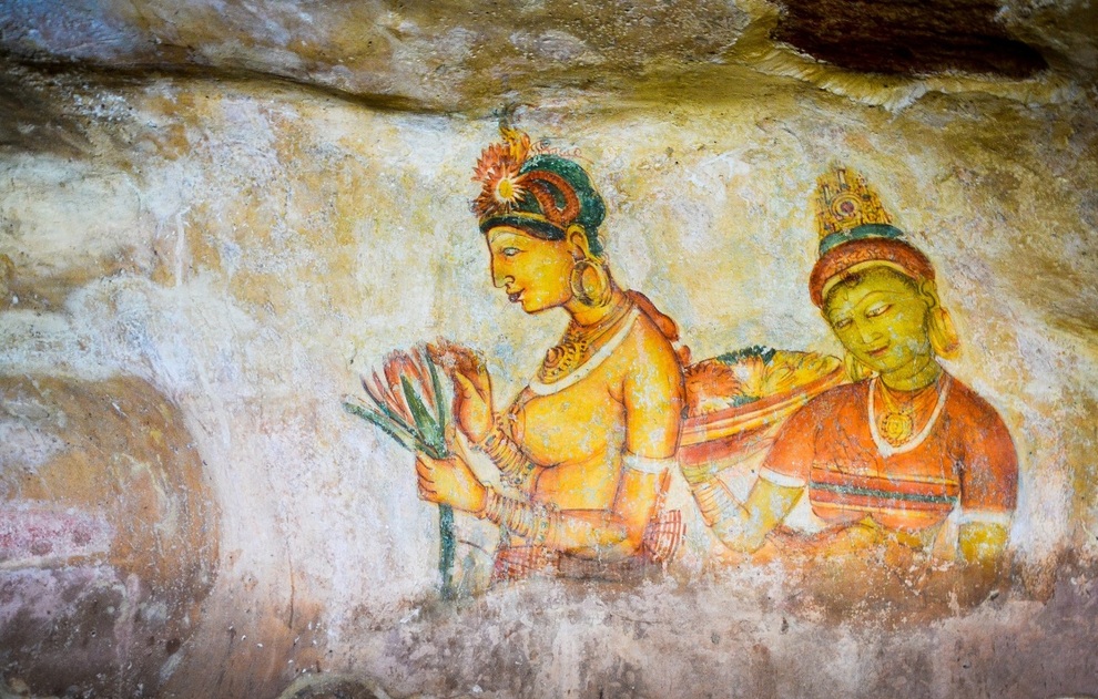 Pháo đài cổ độc nhất vô nhị nằm trên núi đá cao 200 m - 3 Pháo đài cổ độc nhất vô nhị nằm trên núi đá cao 200 m - 3