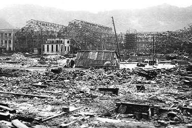 Thảm họa Hiroshima và Nagasaki qua ống kính của một người Anh