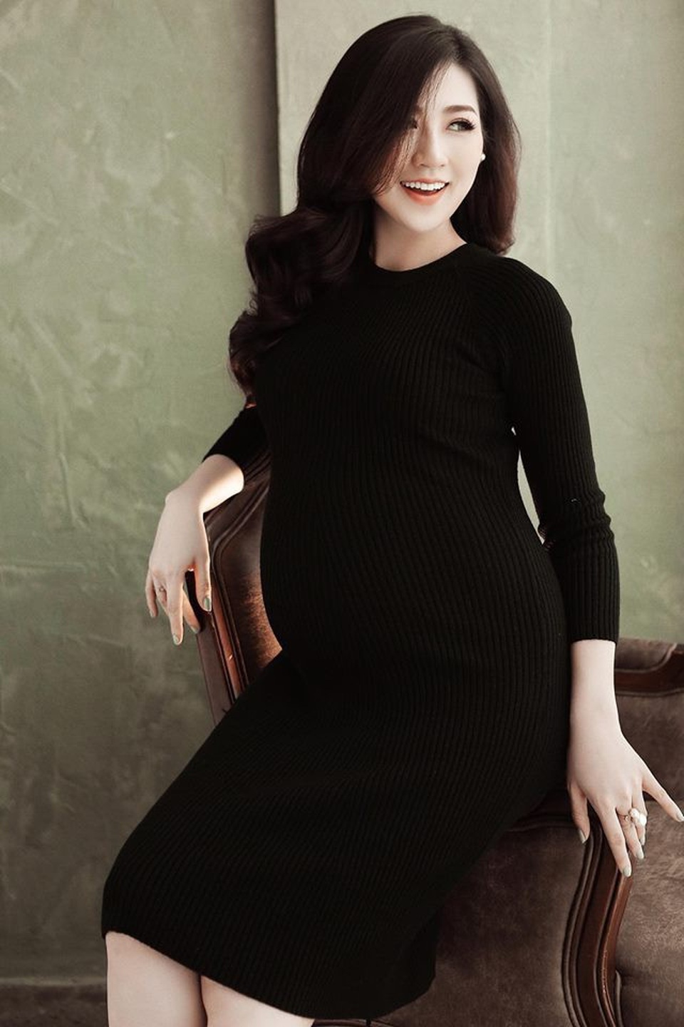 Hội bạn thân toàn mỹ nhân của Hoa hậu Ngọc Hân đều đã yên bề gia thất - 13