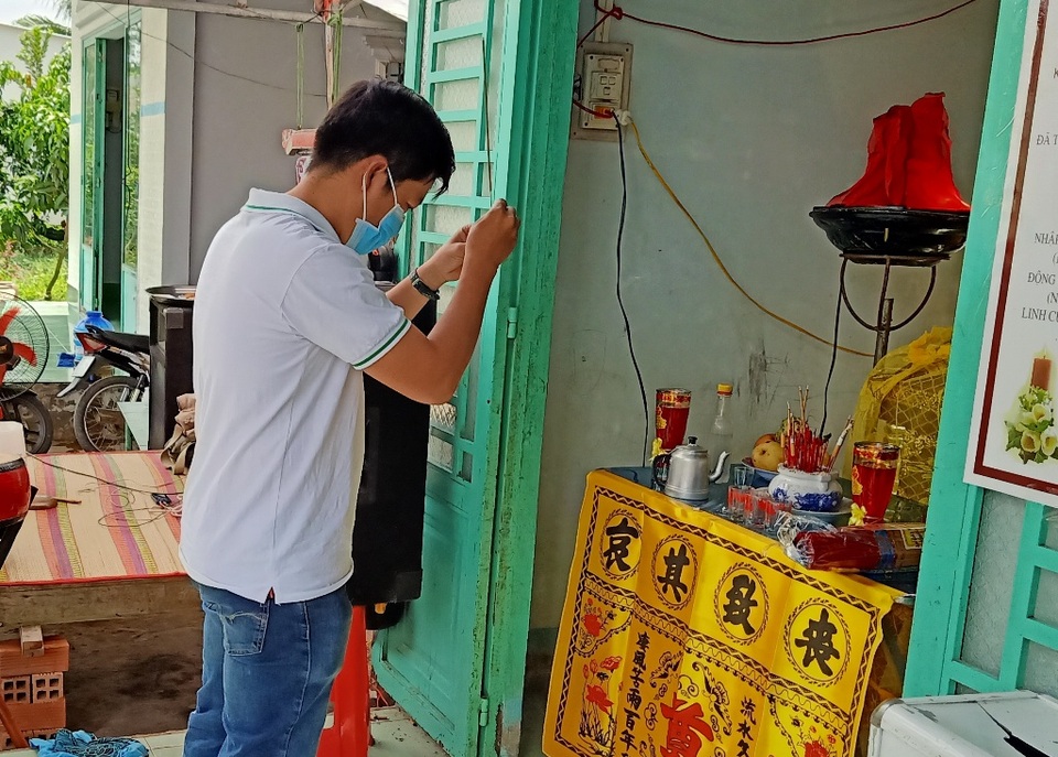 Bạn đọc Dân trí giúp đỡ 2 đứa trẻ vừa mất cha số tiền gần 79 triệu đồng - 1 Bạn đọc Dân trí giúp đỡ 2 đứa trẻ vừa mất cha số tiền gần 79 triệu đồng - 1