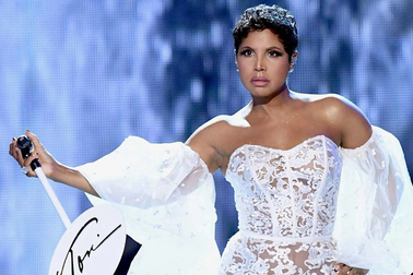 Giọng ca "Un-Break My Heart" Toni Braxton lao đao vì phá sản và bệnh tật