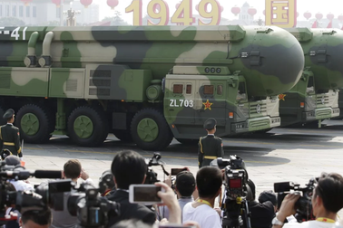 Mỹ cảnh báo Trung Quốc muốn tăng gấp đôi số đầu đạn hạt nhân