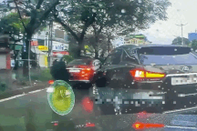 Đi như xe không phanh, chiếc Toyota Vios cà xước đầu xe sang Lexus