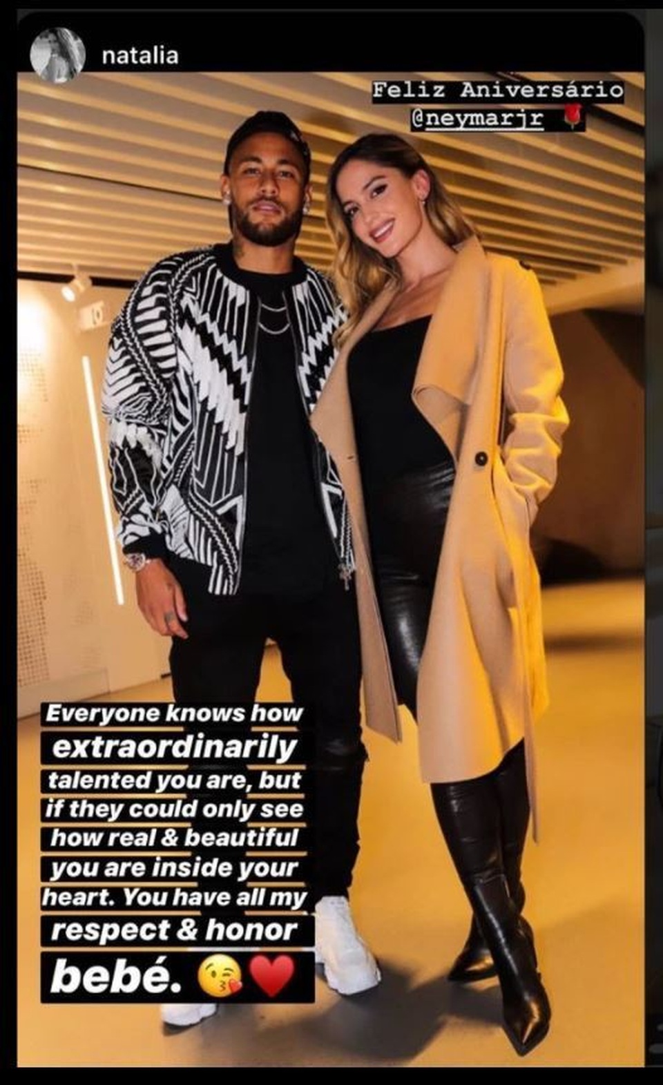 Neymar yêu lại từ đầu với cô bạn gái cũ xinh đẹp? - 2 Neymar yêu lại từ đầu với cô bạn gái cũ xinh đẹp? - 2