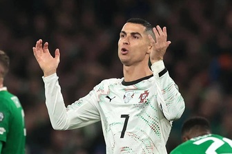 Chơi xấu cầu thủ Ireland, Ronaldo có nguy bị treo giò ở World Cup 2026