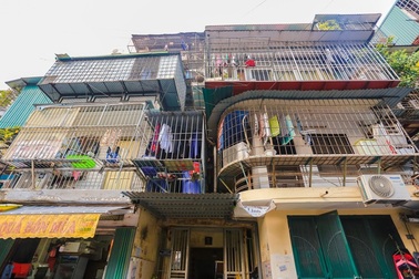 Quyết liệt xóa nhà ổ chuột, vậy tại sao lại phát triển căn hộ 25 m2?