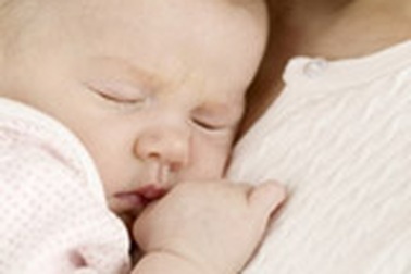 Cảnh báo về nguy cơ sinh con từ trứng đông lạnh