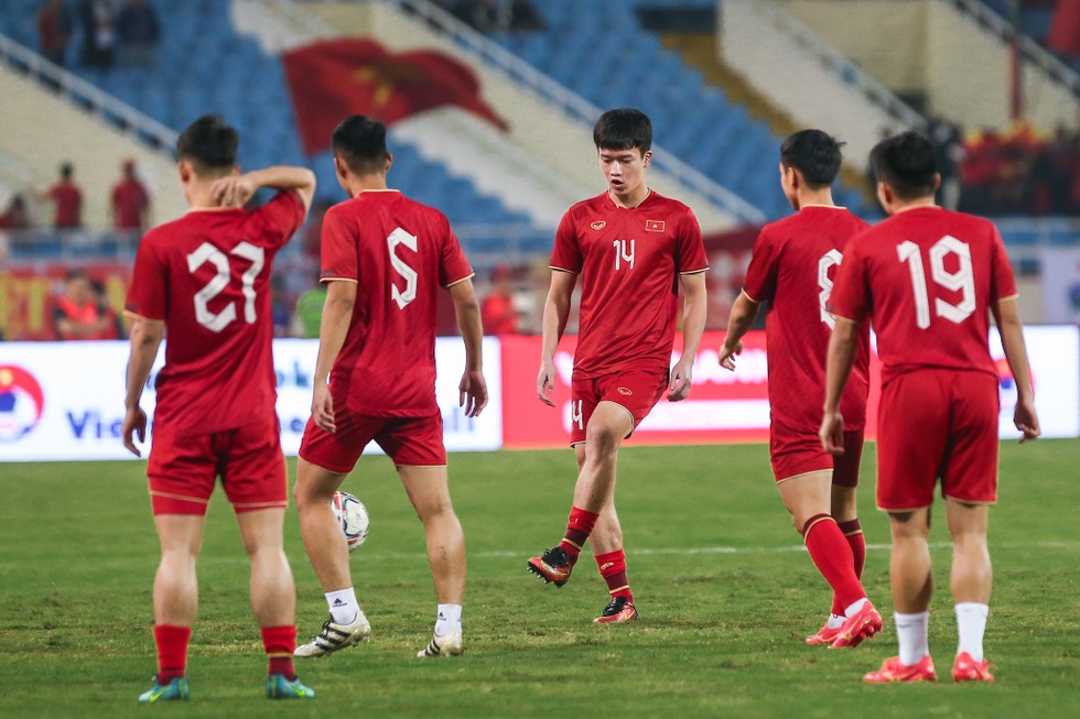 Siêu cò châu Âu: Hoàng Đức không hợp với lối chơi của HLV Troussier - 1 Siêu cò châu Âu: Hoàng Đức không hợp với lối chơi của HLV Troussier - 1