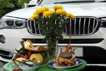 Mua ô tô tháng Ngâu, vừa đi mấy hôm đã bị tai nạn thì có nên bán xe?