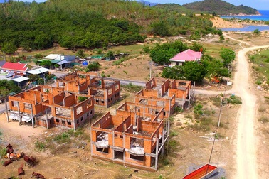 Hoang tàn khu du lịch 2.500 tỷ: Sở TN&MT phản hồi Báo Dân trí như thế nào?