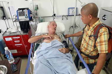 Phóng viên ảnh chiến trường nổi tiếng người Anh gặp nạn tại Hà Nội