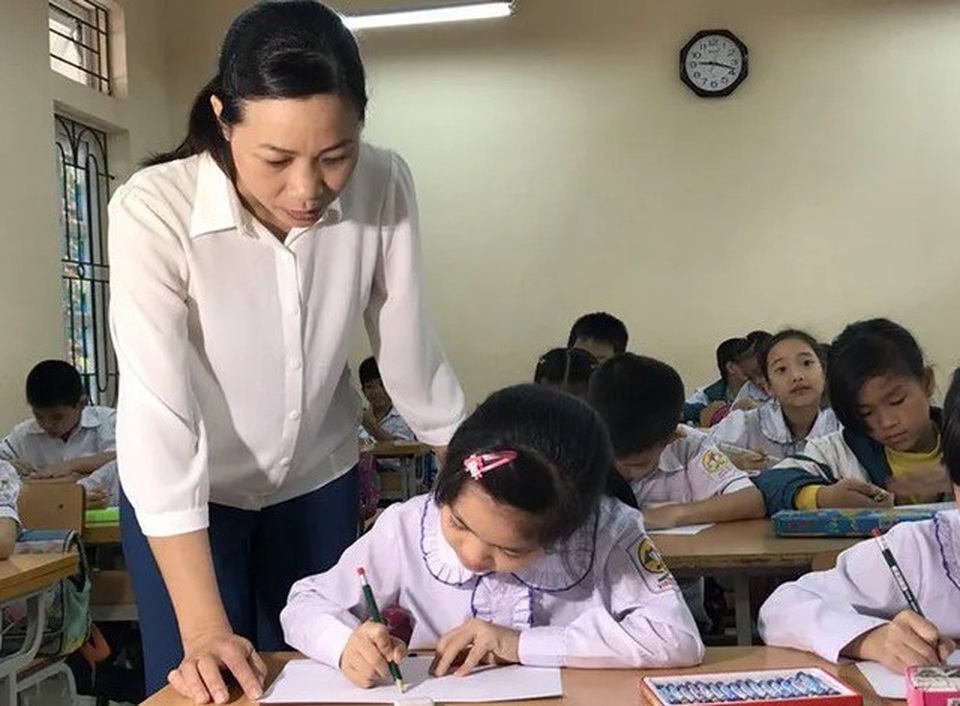 Chưa kéo gần mối quan hệ thầy trò, khó kỉ luật tích cực - 2 Chưa kéo gần mối quan hệ thầy trò, khó kỉ luật tích cực - 2