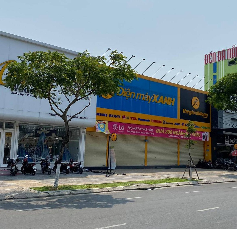 Ca mắc Covid-19 bán hàng tại Điện máy Xanh Đà Nẵng đã tiếp xúc những ai? - 1 Ca mắc Covid-19 bán hàng tại Điện máy Xanh Đà Nẵng đã tiếp xúc những ai? - 1