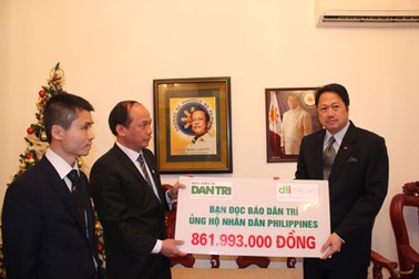 Bạn đọc Dân trí sẻ chia với người dân Philippines 861.993.000 đồng