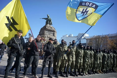 Mỹ dỡ lệnh cấm vũ khí với lữ đoàn Azov của Ukraine