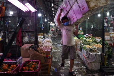 Buồn, vui đời ở trọ giữa chốn phồn hoa