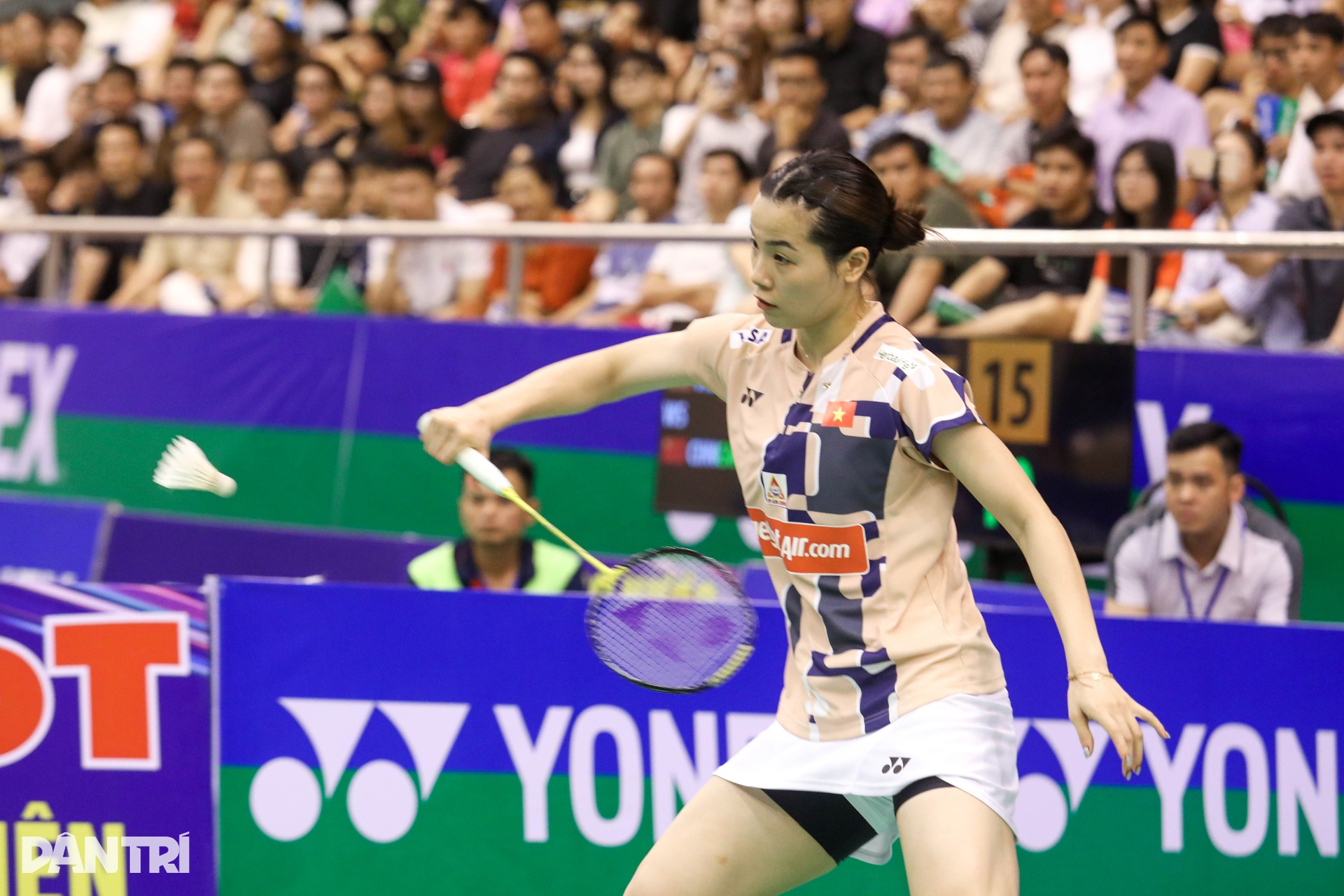 Thua tay vợt Trung Quốc, Nguyễn Thùy Linh lỡ hẹn chức vô địch Vietnam Open - 2