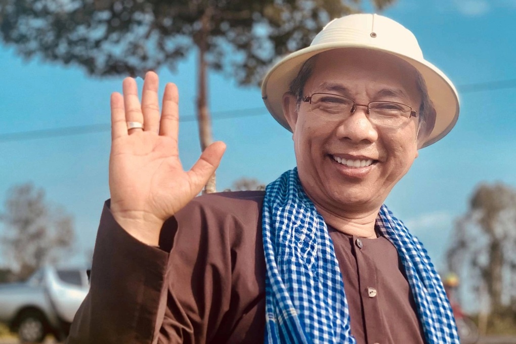 Nghệ sĩ Trung Dân: 3 đứa con của tôi hiếm khi để lộ là con nghệ sĩ - 2 Nghệ sĩ Trung Dân: 3 đứa con của tôi hiếm khi để lộ là con nghệ sĩ - 2