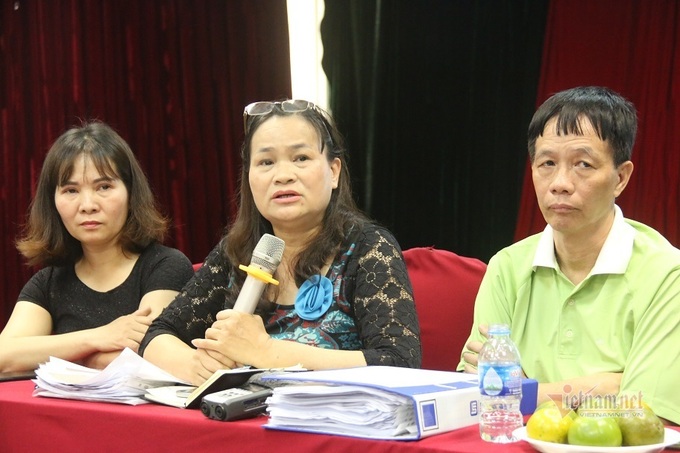 Hơn 300 phụ huynh 'chết lặng' vì con trắng tay sau 6 năm học - Ảnh 2. Hơn 300 phụ huynh 'chết lặng' vì con trắng tay sau 6 năm học - Ảnh 2.