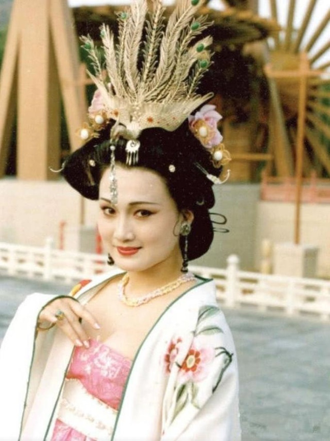Cuộc sống nhiều bất ngờ của Dương Quý Phi đẹp nhất mọi thời đại - 4 Cuộc sống nhiều bất ngờ của Dương Quý Phi đẹp nhất mọi thời đại - 4
