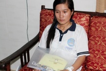 Vừa mổ ruột thừa vẫn đến trường thi   