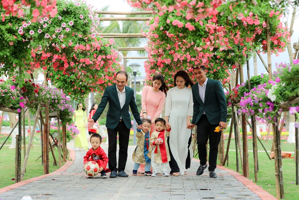 Thành phố Hải Dương lần đầu tiên có lễ hội ngàn hoa - 8 Thành phố Hải Dương lần đầu tiên có lễ hội ngàn hoa - 8