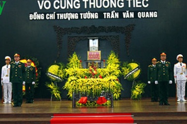 Tổ chức trọng thể lễ tang Thượng tướng Trần Văn Quang