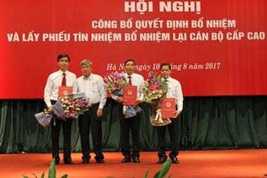 Sau đợt tuyển dụng ồ ạt, Agribank bổ nhiệm thêm 3 lãnh đạo cao cấp