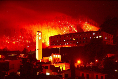 Quê nhà chìm trong biển lửa, C.Ronaldo vung tiền cứu trợ