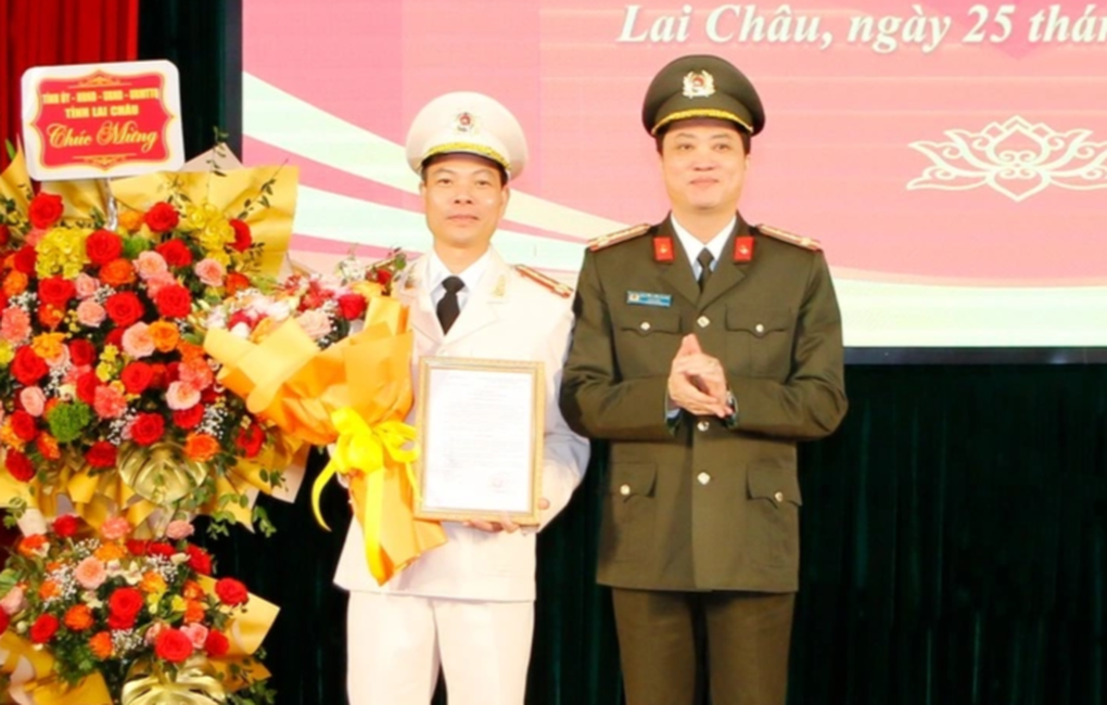 Trưởng phòng điều tra tội phạm làm Phó Giám đốc Công an tỉnh Lai Châu - 1 Trưởng phòng điều tra tội phạm làm Phó Giám đốc Công an tỉnh Lai Châu - 1