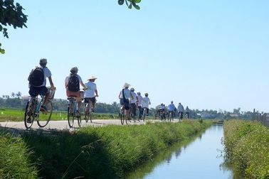 Ra mắt tour “Du lịch Tâm linh về miền Kinh Bắc” 2016